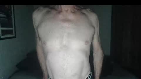 Snapshot of kevwestunder9696 chatting on 11/11/25, 11:10 kevwestunder9696 online show from 11/11/25, 11:10