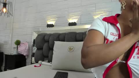 Snapshot of keyla_nahir chatting on 09/29/25, 03:11 keyla nahir online show from 09/29/25, 03:11