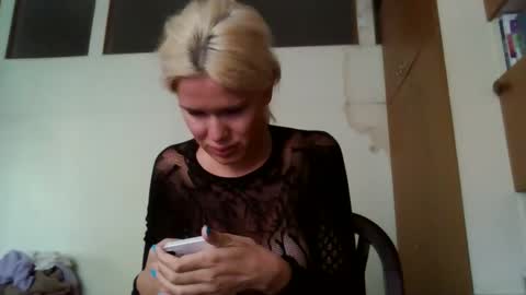 Keyla online show from 12/01/25, 10:09