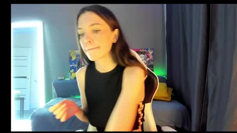 Snapshot of keyli_ink chatting on 03/11/25, 08:41 Keyli online show from 03/11/25, 08:41