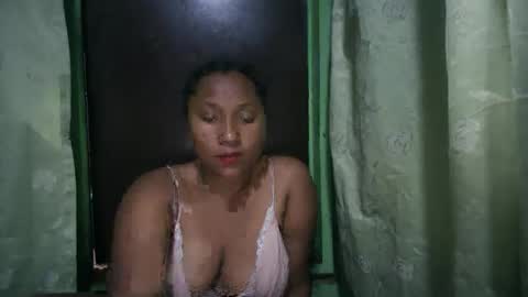 kezia0910 online show from 11/19/25, 07:03