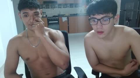 Snapshot of khan_nn chatting on 11/11/25, 04:34 Khan Belic online show from 11/11/25, 04:34