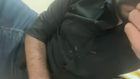 Snapshot of khaqan4u chatting on 10/31/25, 06:20 khaqan4u online show from 10/31/25, 06:20