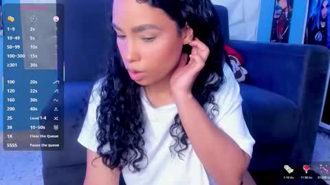 Snapshot of khateandersson chatting on 11/14/25, 07:12 khateandersson online show from 11/14/25, 07:12