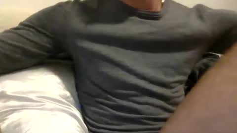 Snapshot of kheaven711 chatting on 12/28/24, 11:48 Kheaven711 online show from 12/28/24, 11:48