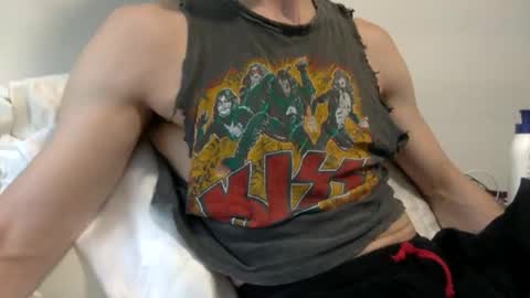 Snapshot of kheaven711 chatting on 11/08/25, 08:18 Kheaven711 online show from 11/08/25, 08:18