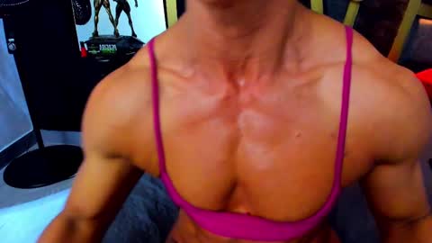 Snapshot of khloe_rossich chatting on 03/12/25, 09:13 online show from 03/12/25, 09:13