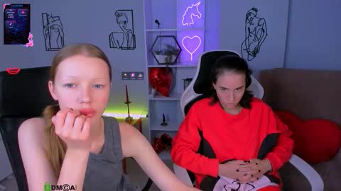 khloebeauty online show from 10/12/25, 07:02