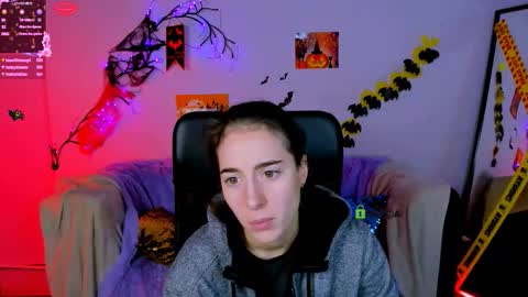 khloebeauty online show from 11/01/25, 08:11