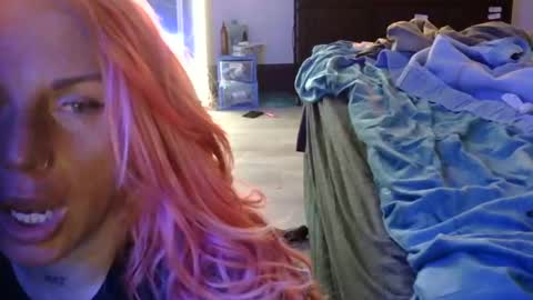 khloeeekarmaaa online show from 10/13/25, 09:53