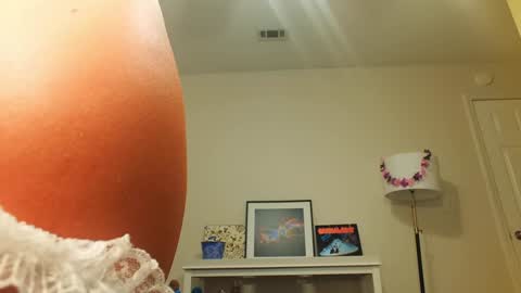 Snapshot of khloeexoxo chatting on 03/12/25, 03:24 Khloe online show from 03/12/25, 03:24