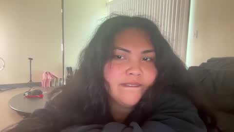Snapshot of khmerdoll chatting on 03/04/25, 08:38 Khmer Doll online show from 03/04/25, 08:38
