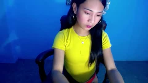 Snapshot of kiana4uxoxo chatting on 11/12/25, 03:45 Kiana online show from 11/12/25, 03:45