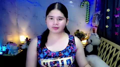 Your SweetGirl Ts online show from 01/08/25, 01:41