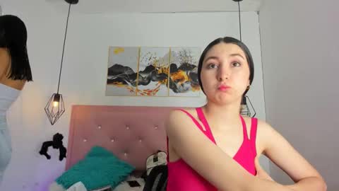 Kiara online show from 10/16/25, 12:28