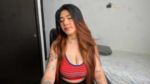 Evelyn online show from 12/04/24, 03:54