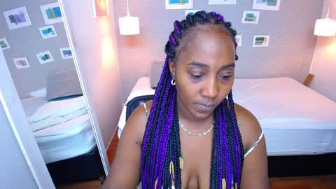 Snapshot of kiara_evanss chatting on 01/15/25, 02:02 Kiara online show from 01/15/25, 02:02