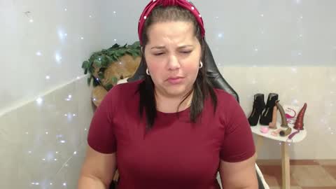 Snapshot of kiara_scottt chatting on 01/04/25, 04:55 Kiara online show from 01/04/25, 04:55