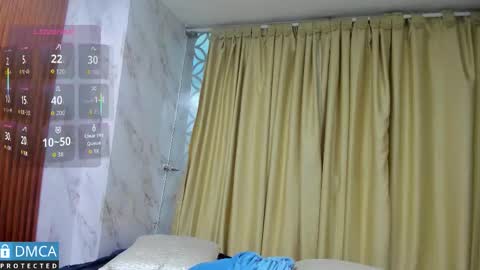 Snapshot of kiara_zahiri_ chatting on 09/29/25, 11:04 Kiara Zahiri online show from 09/29/25, 11:04