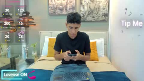 Kieran Derek online show from 11/11/25, 03:39