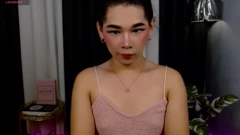 Im Mia online show from 09/14/25, 11:59