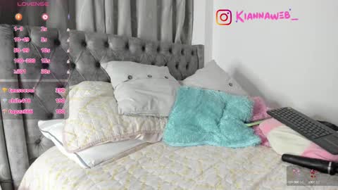 Snapshot of kiianna__ chatting on 03/02/25, 05:12 INSTAGRAM Kiannaweb online show from 03/02/25, 05:12