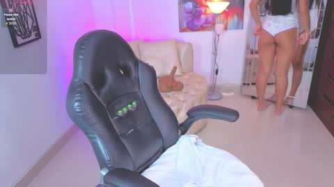 kiim__samanta online show from 11/24/25, 11:43