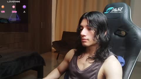 Snapshot of kikeruiz_19 chatting on 12/16/24, 12:37 kikeruiz 19 online show from 12/16/24, 12:37