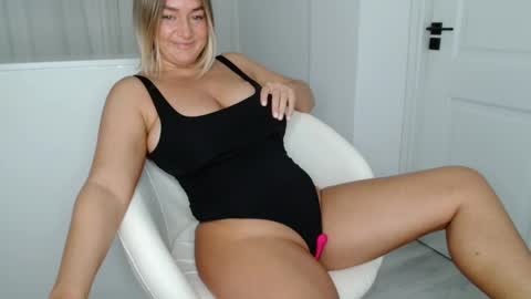 Ada online show from 10/24/25, 04:31