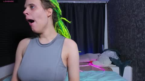 Kiki online show from 11/02/25, 10:06