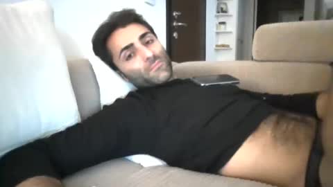 kikkus01 online show from 11/14/25, 01:43