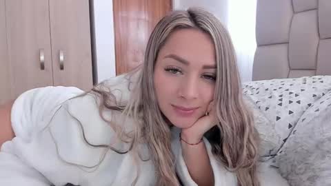 Snapshot of killer_candywow chatting on 01/06/25, 02:58 Ana online show from 01/06/25, 02:58