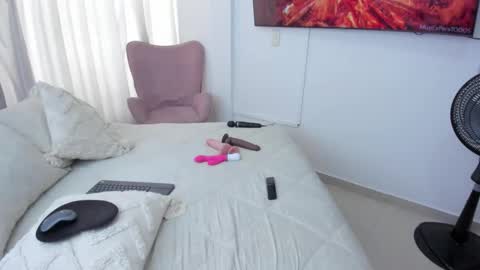Snapshot of killer_candywow chatting on 10/02/25, 03:30 Ana online show from 10/02/25, 03:30