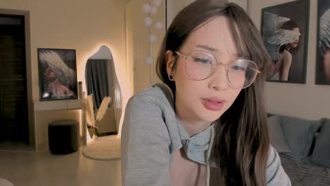 Yun online show from 11/20/25, 01:11