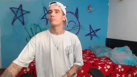 Snapshot of kilyan_ chatting on 12/10/24, 03:52 jahn online show from 12/10/24, 03:52