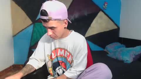 Snapshot of kilyan_ chatting on 01/15/25, 10:06 jahn online show from 01/15/25, 10:06