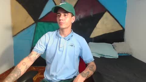 Snapshot of kilyan_ chatting on 02/18/25, 05:31 jahn online show from 02/18/25, 05:31