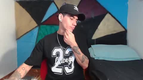 Snapshot of kilyan_ chatting on 02/19/25, 04:44 jahn online show from 02/19/25, 04:44