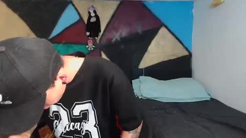 Snapshot of kilyan_ chatting on 02/19/25, 08:12 jahn online show from 02/19/25, 08:12