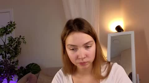 Snapshot of kim__possible_ chatting on 09/17/25, 07:21 Kim online show from 09/17/25, 07:21