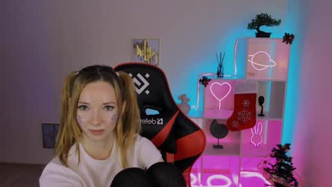 kim_boyd online show from 12/14/24, 02:31