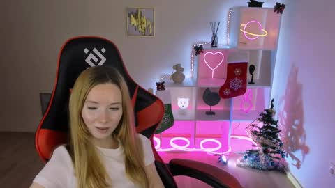 kim_boyd online show from 12/16/24, 06:16