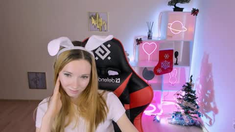 kim_boyd online show from 12/18/24, 12:07