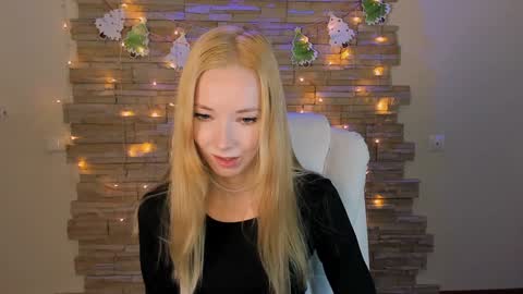 kim_boyd online show from 12/31/24, 07:42