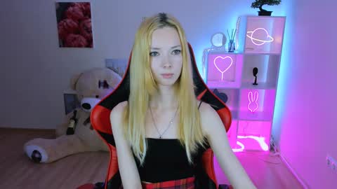 kim_boyd online show from 01/30/25, 04:45