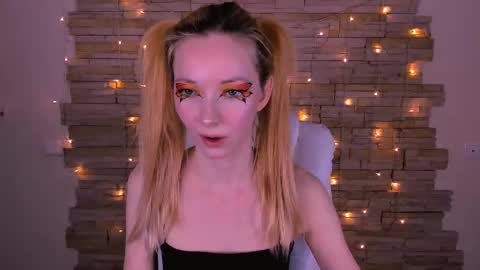 kim_boyd online show from 02/25/25, 12:13