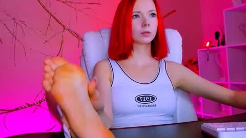 kim_boyd online show from 11/21/25, 07:51