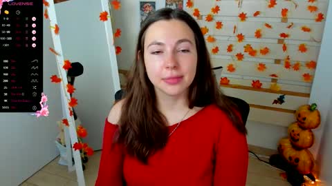 Kim online show from 10/27/25, 01:48