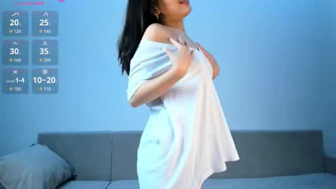 Snapshot of kim_sua chatting on 10/12/25, 01:43 Su A online show from 10/12/25, 01:43