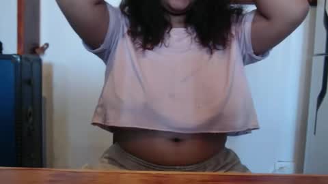 Snapshot of kim_sweets chatting on 10/14/25, 06:20 Maria online show from 10/14/25, 06:20